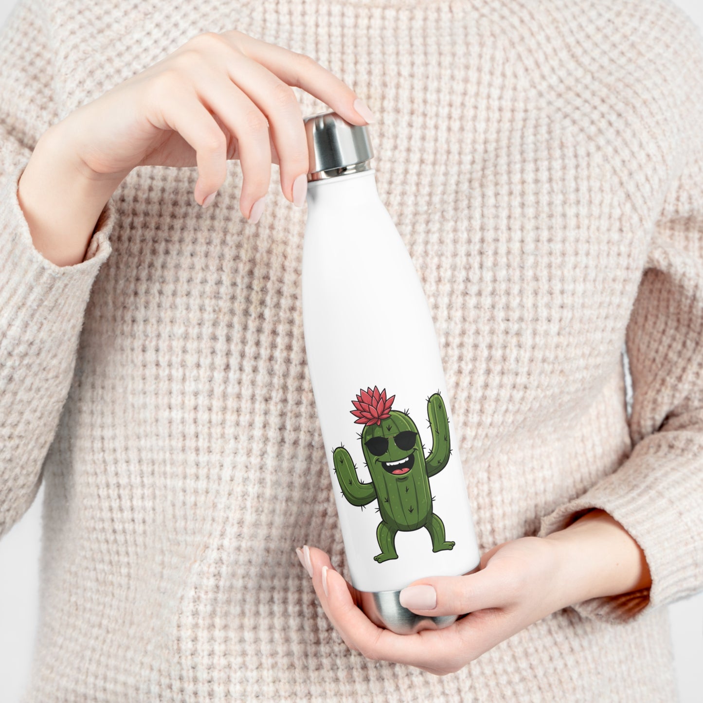 Stay Hydrated in Style: Fun Cactus Water Bottle with Sunglasses - Insulated & Eco-Friendly