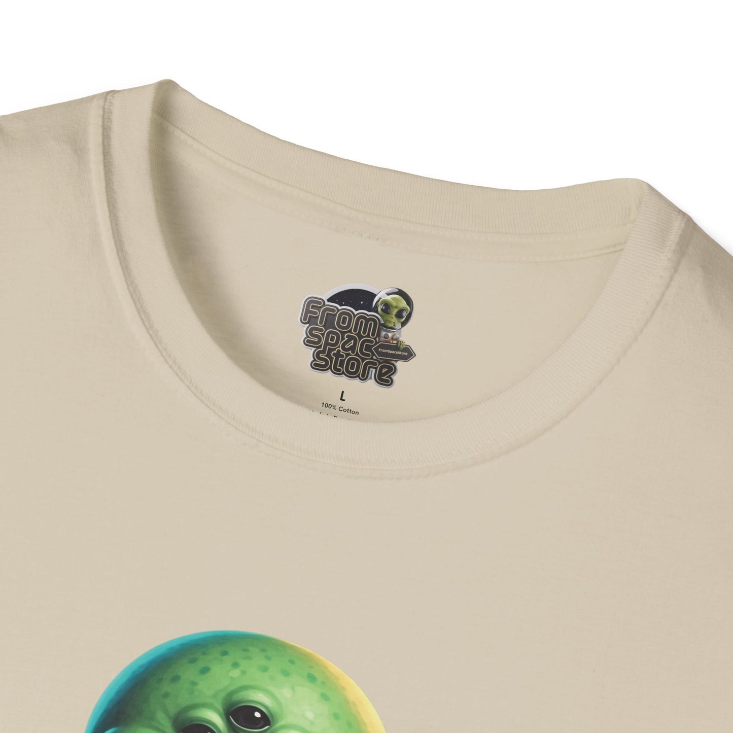 alien making breakfast detil logo unisex t-shirt