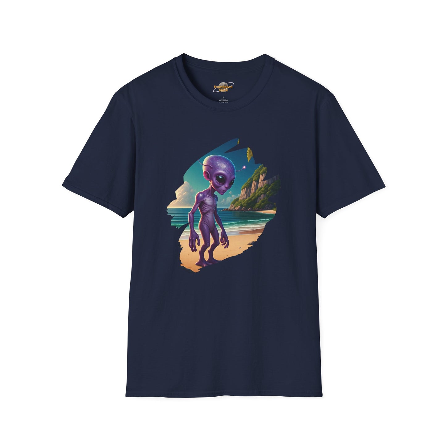 Alien at Beach T-Shirt: Funny Sci-Fi Beachwear | Organic Cotton