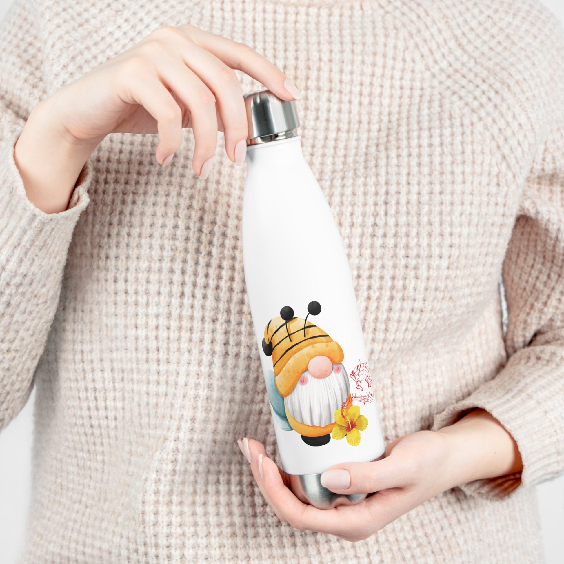 Buzzing with Charm: Bee Gnome Insulated Water Bottle!