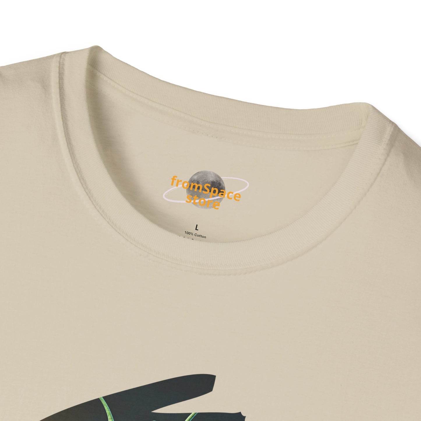 Alien T-Shirt with Beer Unisex: Funny Space Pub Print - Organic Cotton, Various Sizes & Colors