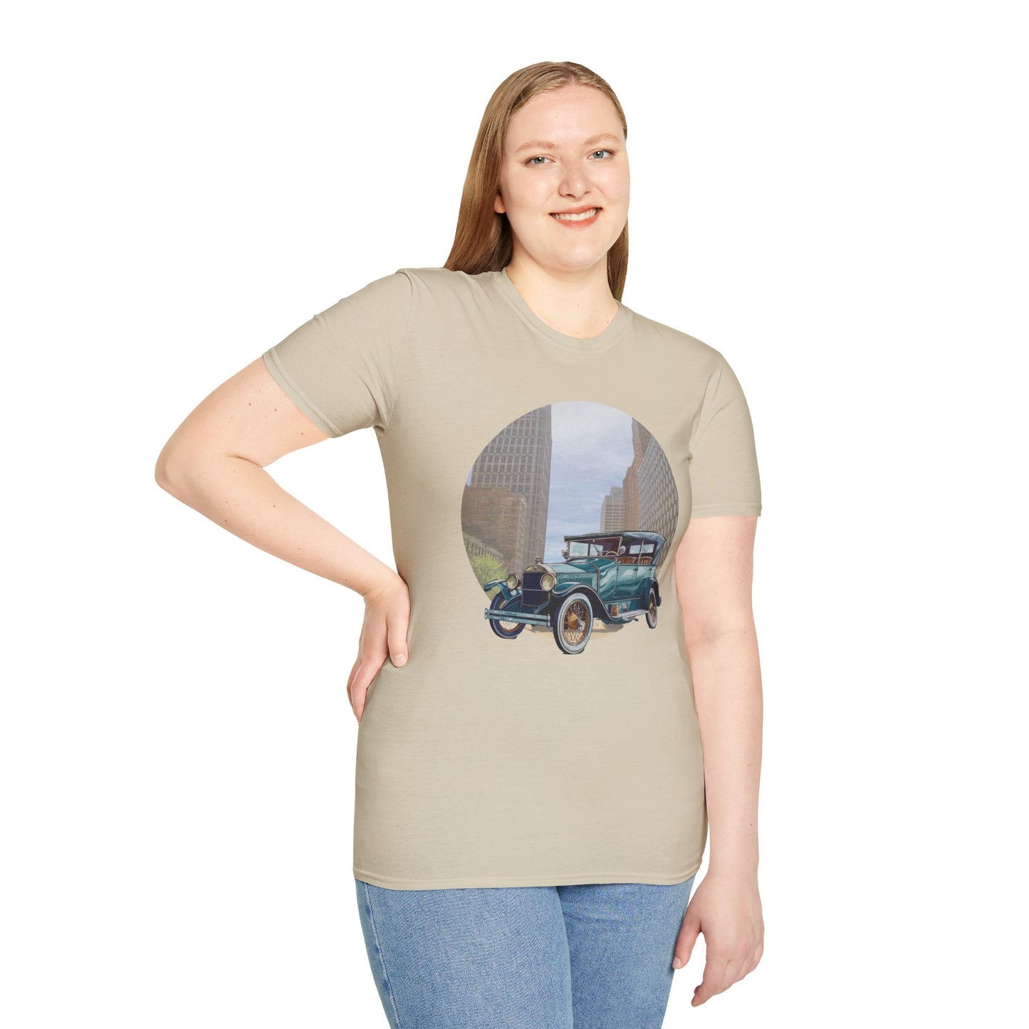 Motor City Roamer T-Shirt: Vintage 1920s Car & Detroit Skyline | Americana Tee