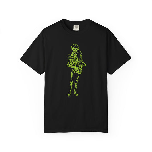 Black t-shirt with a green skeleton playing a saxophone fluo design
