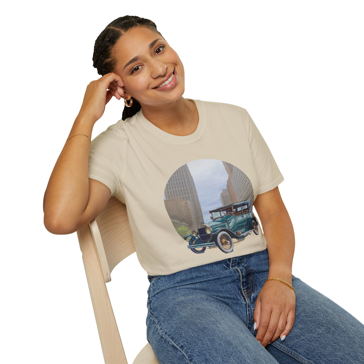 Motor City Roamer T-Shirt: Vintage 1920s Car & Detroit Skyline | Americana Tee