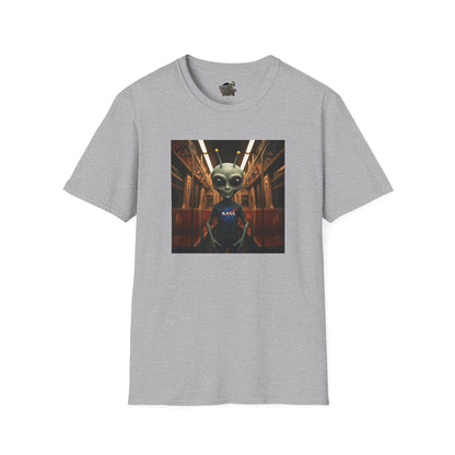gray Unisex alien in subway T-shirt: funny and modern graphic tee