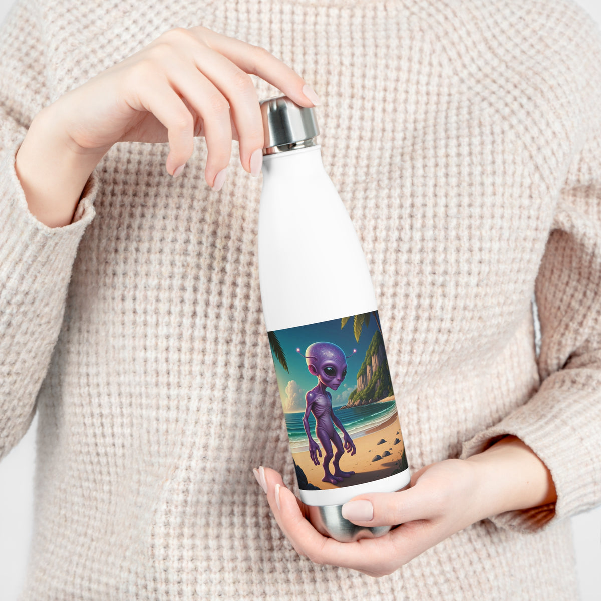 Close-up of a person opening the leak-proof screw cap of a white insulated stainless steel bottle with sci-fi artwork.